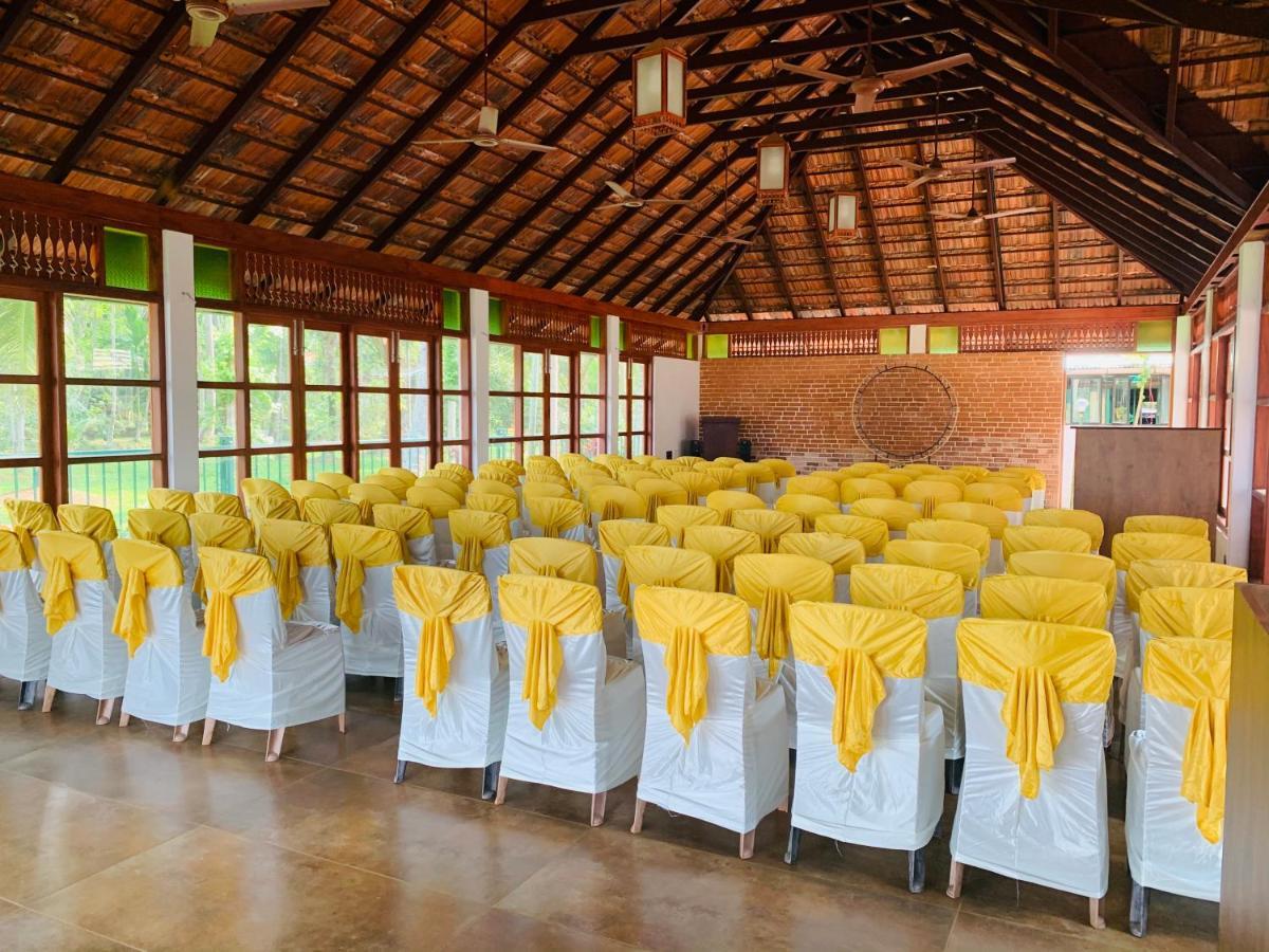 Kallanchery Retreat Kochi ภายนอก รูปภาพ
