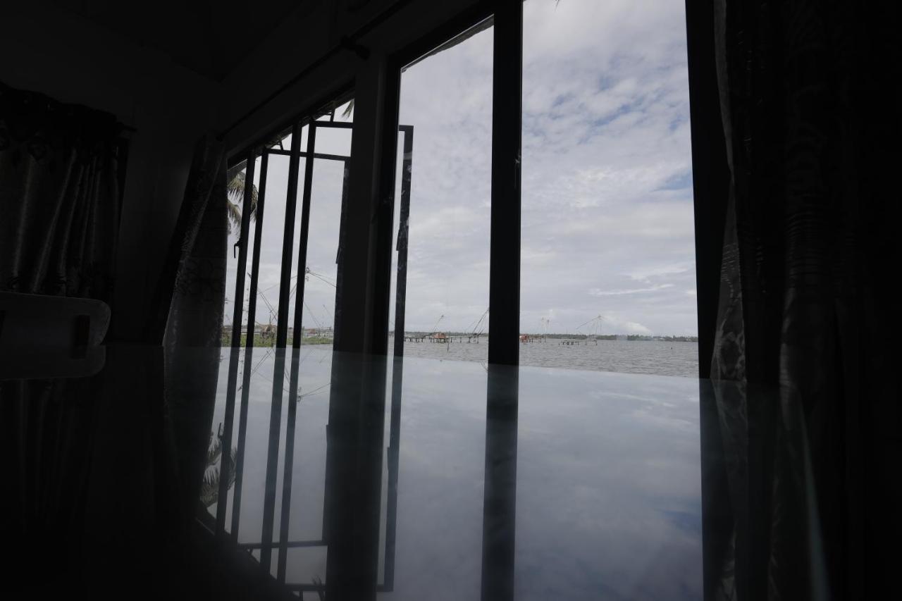 Kallanchery Retreat Kochi ภายนอก รูปภาพ