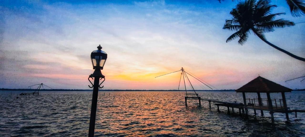Kallanchery Retreat Kochi ภายนอก รูปภาพ