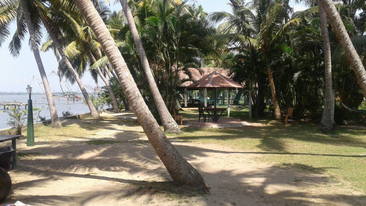 Kallanchery Retreat Kochi ภายนอก รูปภาพ