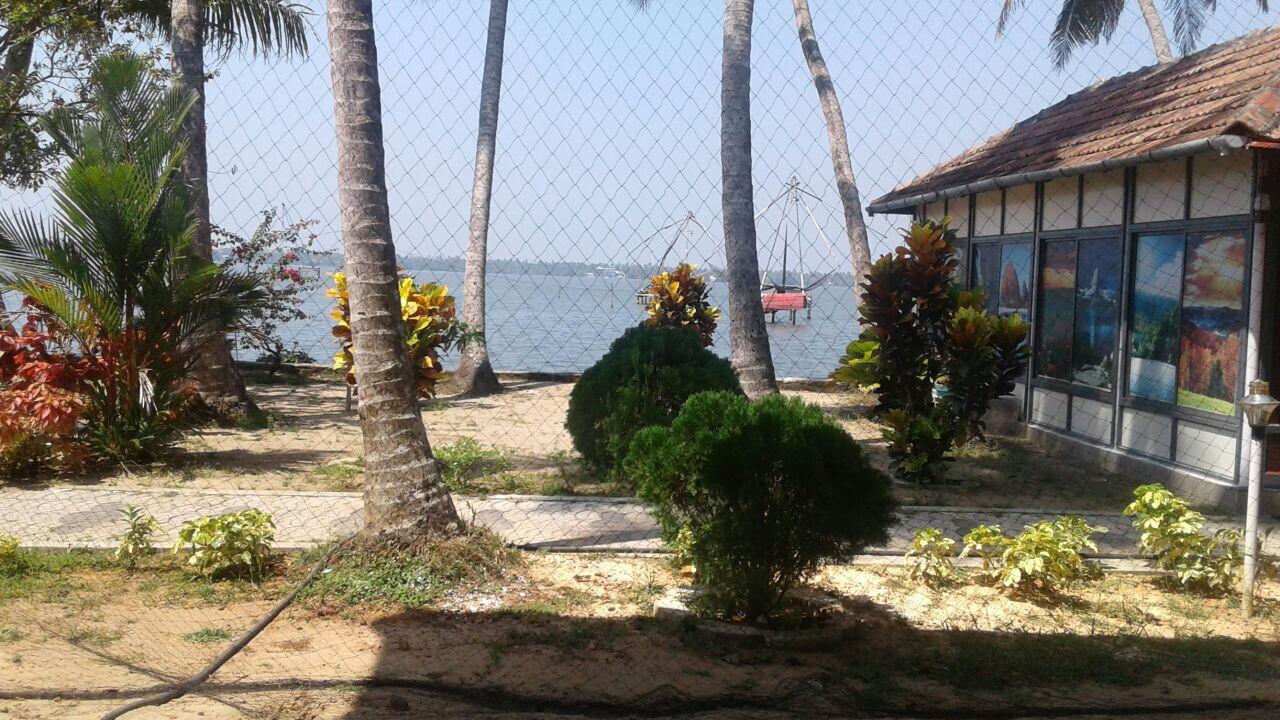 Kallanchery Retreat Kochi ภายนอก รูปภาพ